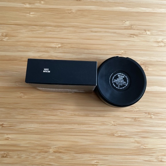 Mac Mineralize Skinfinish Natural Medium Dark - Picture 2 of 2